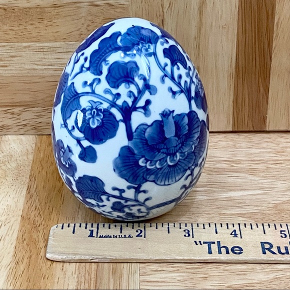 Vintage Lotus Flower Blue & White Chinoiserie Porcelain 4 1/2” Egg-shaped Decor - Picture 7 of 12